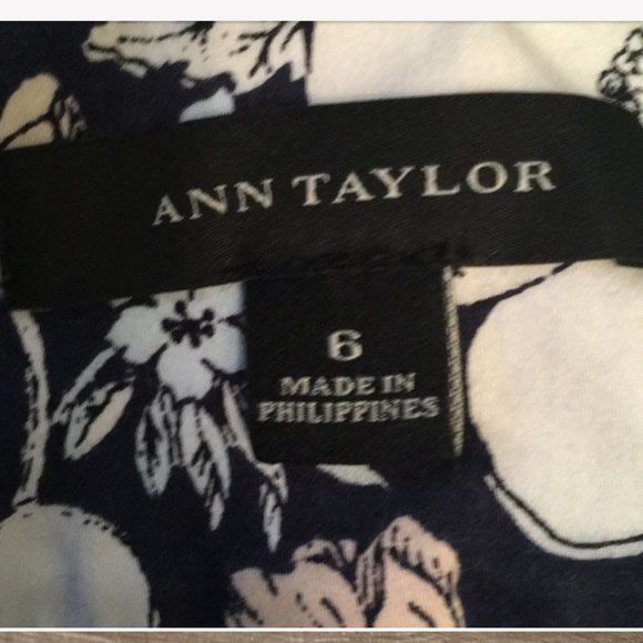 Ann Taylor Floral Straight Leg Pants - Picture 4 of 4